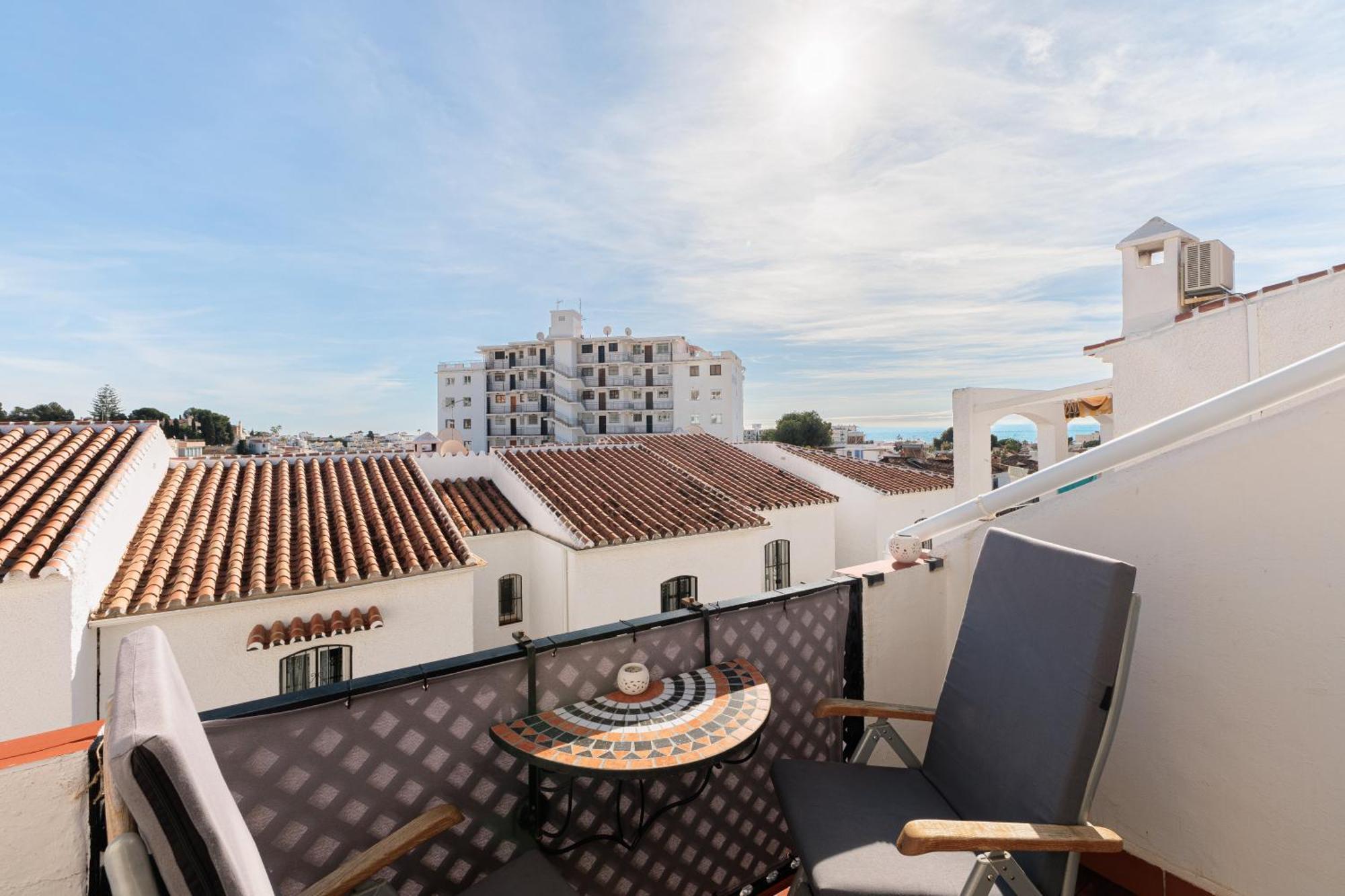 Cosy Apartment In Verano Azul Nerja Dış mekan fotoğraf
